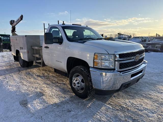 Image of Chevrolet 3500HD equipment image 4