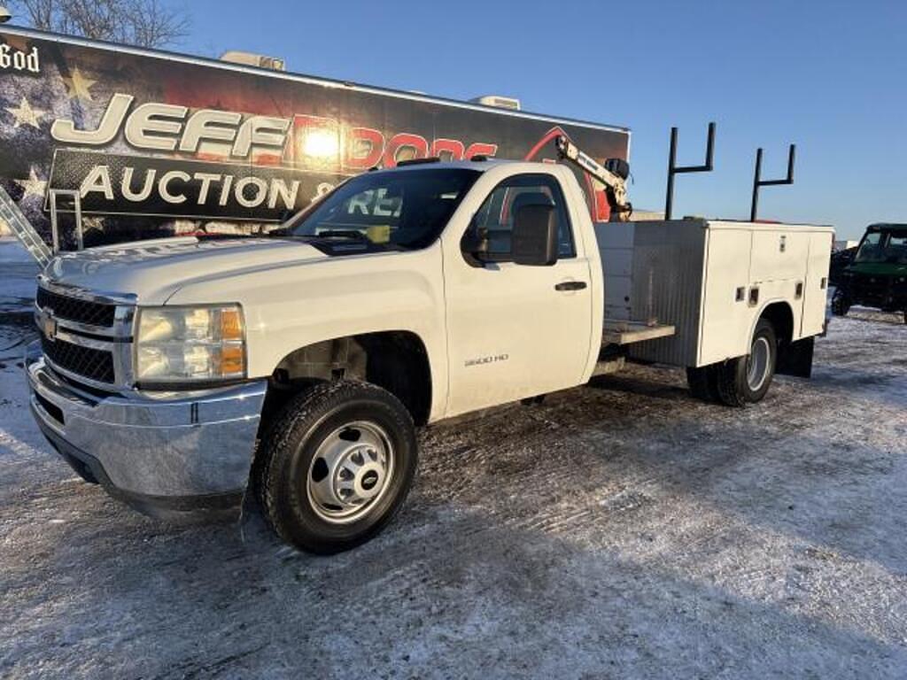 Image of Chevrolet 3500HD Primary image