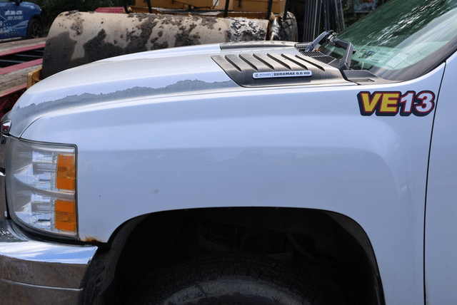 Image of Chevrolet 3500HD equipment image 3