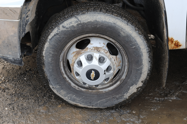 Image of Chevrolet 3500HD equipment image 4