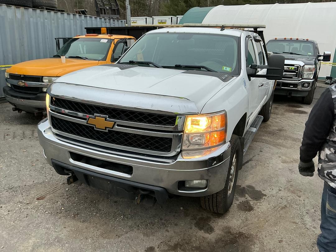 Image of Chevrolet 3500HD Primary image