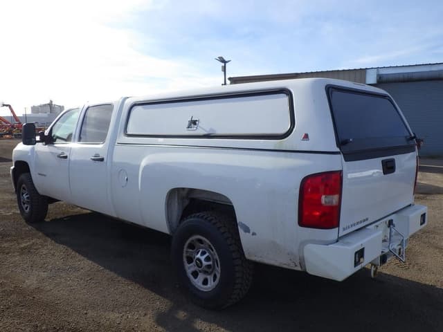 Image of Chevrolet 3500HD equipment image 3