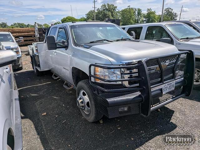 Image of Chevrolet 3500HD equipment image 1