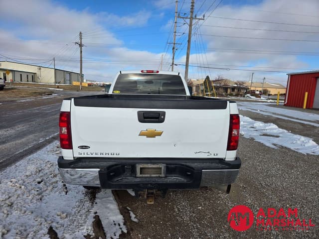 Image of Chevrolet 3500HD equipment image 4