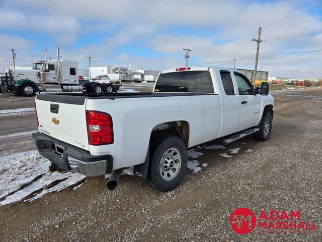 Image of Chevrolet 3500HD equipment image 3