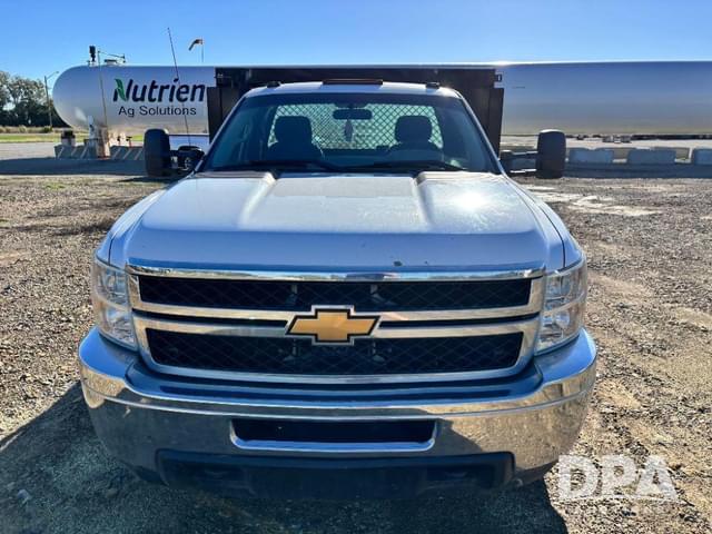 Image of Chevrolet 3500HD equipment image 2