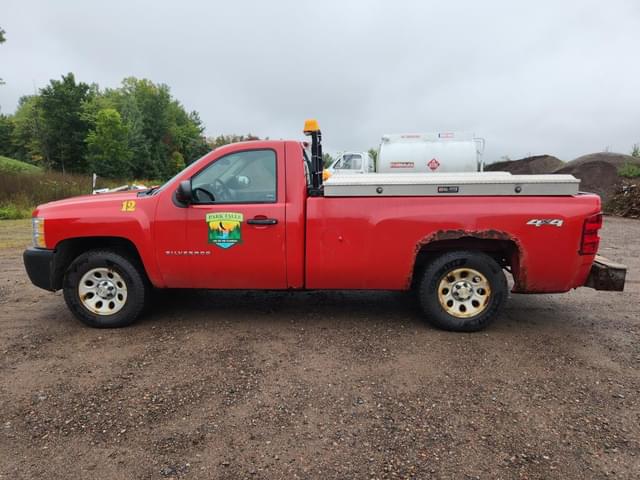 Image of Chevrolet 1500 equipment image 1