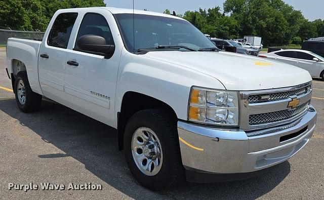 Image of Chevrolet 1500 equipment image 2