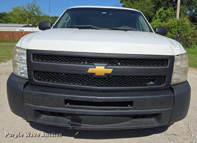 Image of Chevrolet 1500 equipment image 2