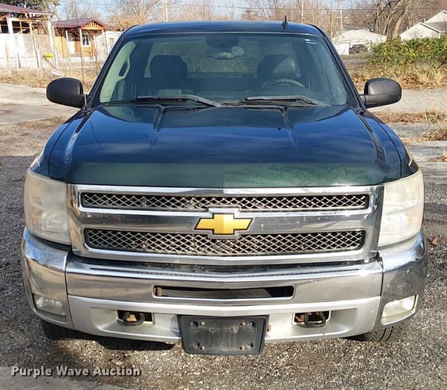 Image of Chevrolet 1500 equipment image 1