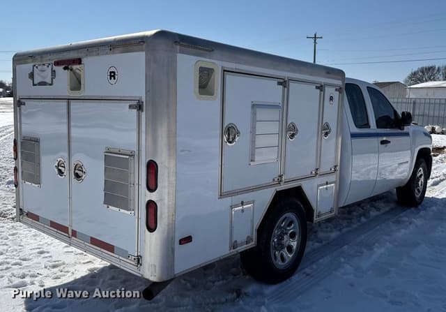 Image of Chevrolet 1500 equipment image 4