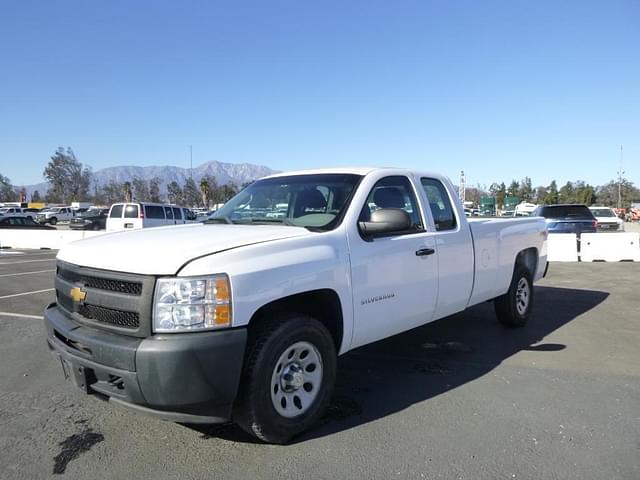 Image of Chevrolet 1500 equipment image 1