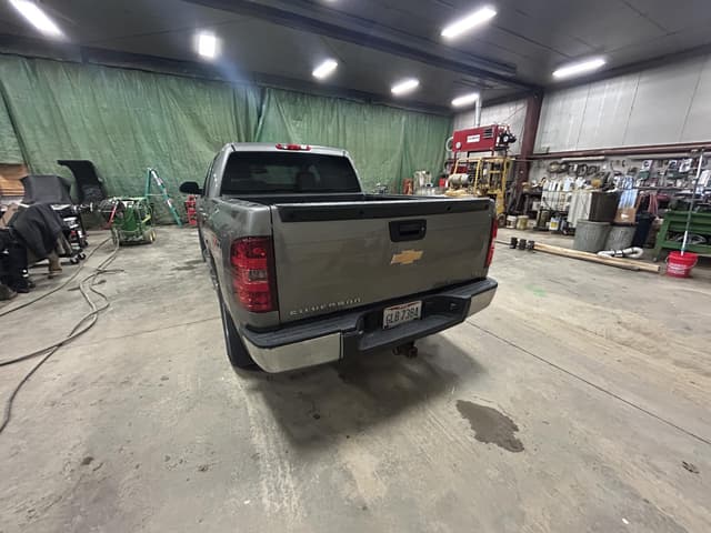 Image of Chevrolet 1500 equipment image 1