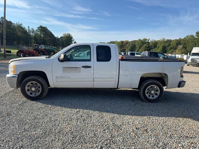 Image of Chevrolet 1500 equipment image 1