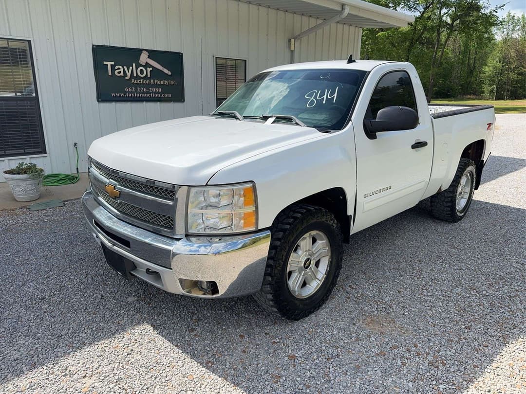 Image of Chevrolet 1500 Primary image