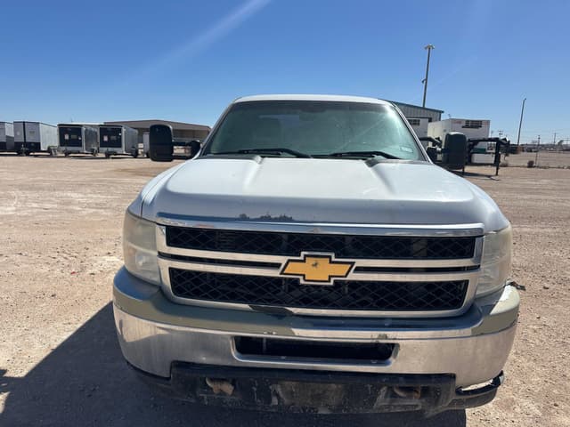 Image of Chevrolet 2500HD equipment image 1