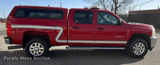 Image of Chevrolet 2500HD equipment image 3