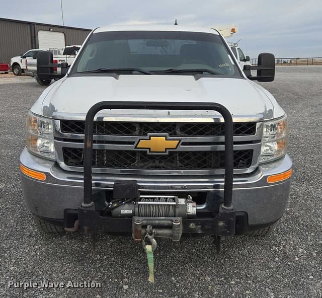 Image of Chevrolet 2500HD equipment image 1