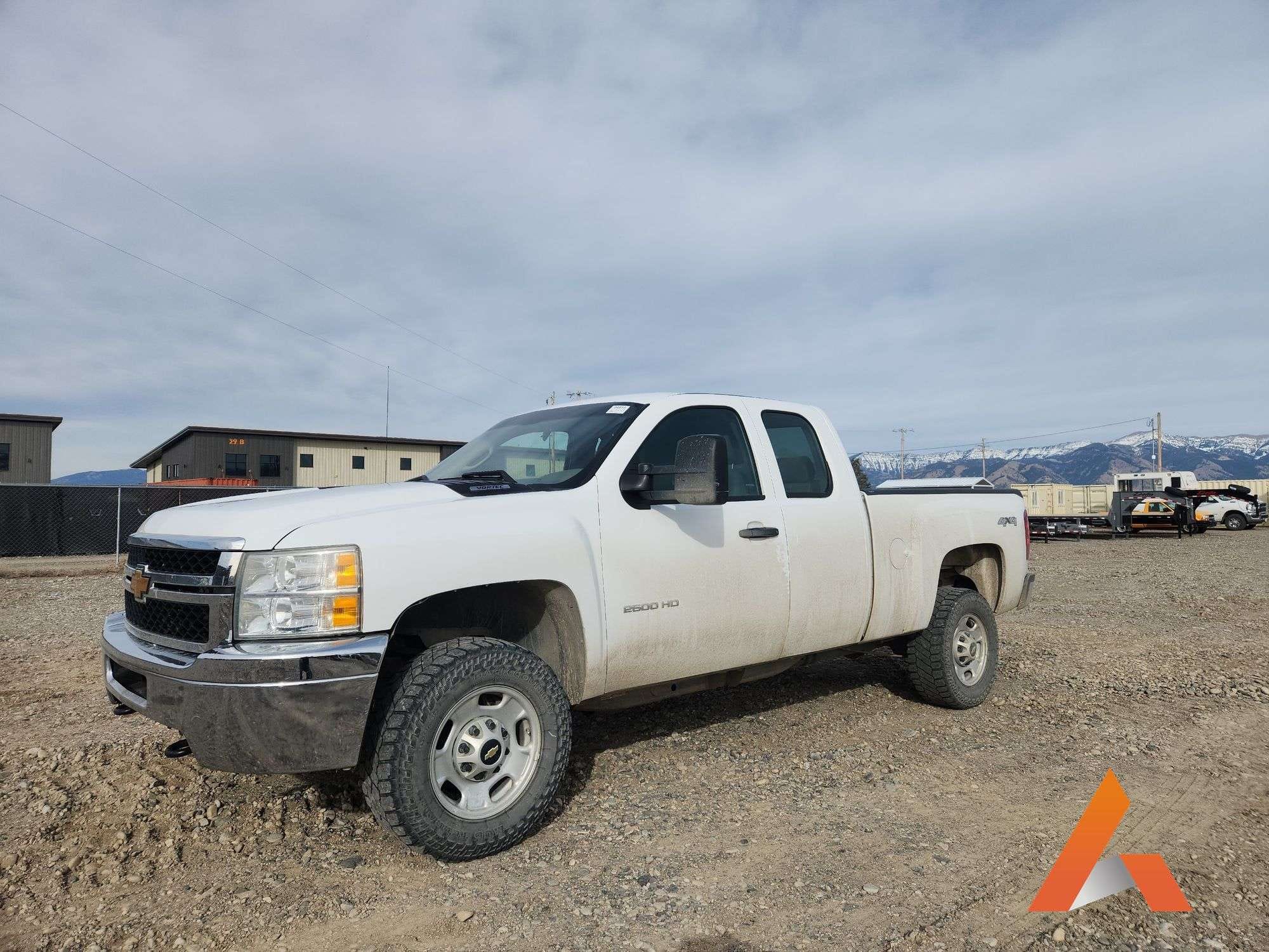 2013 Chevrolet 2500HD Equipment Image0