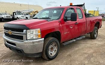 2013 Chevrolet 2500HD Equipment Image0