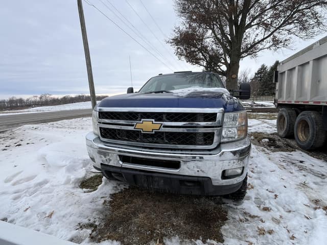Image of Chevrolet 2500HD equipment image 1
