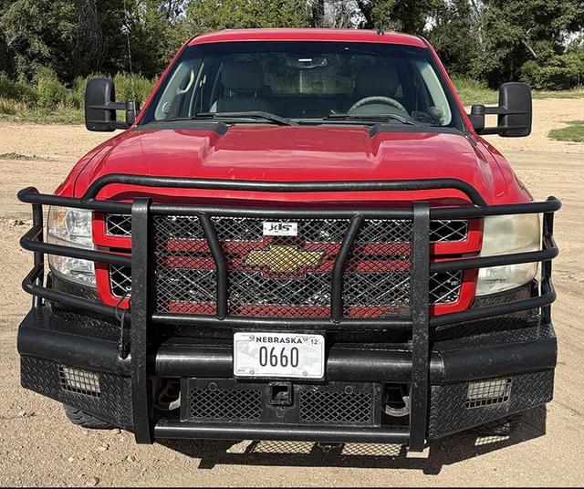 Image of Chevrolet 2500HD equipment image 4