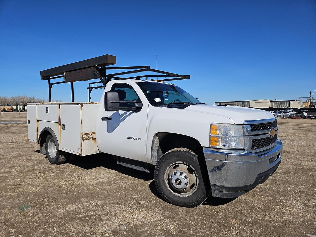 Image of Chevrolet 3500 Primary image