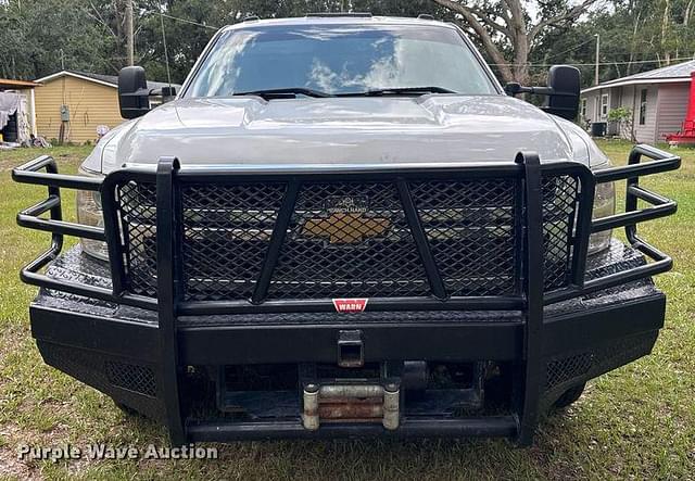 Image of Chevrolet 3500 equipment image 1
