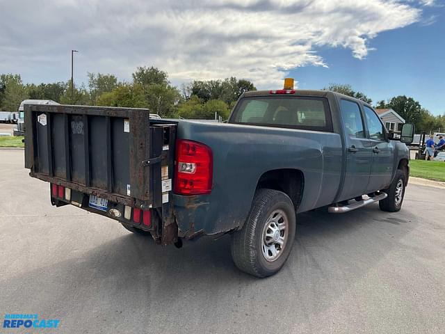 Image of Chevrolet 3500HD equipment image 4