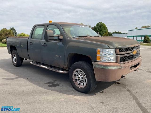 Image of Chevrolet 3500HD equipment image 2