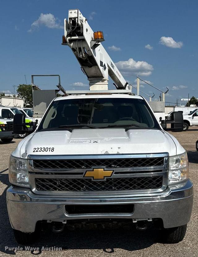 Image of Chevrolet 3500HD equipment image 1