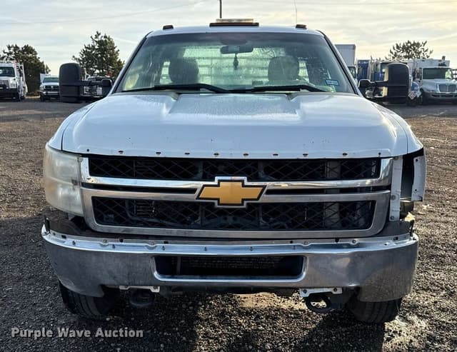 Image of Chevrolet 3500HD equipment image 1