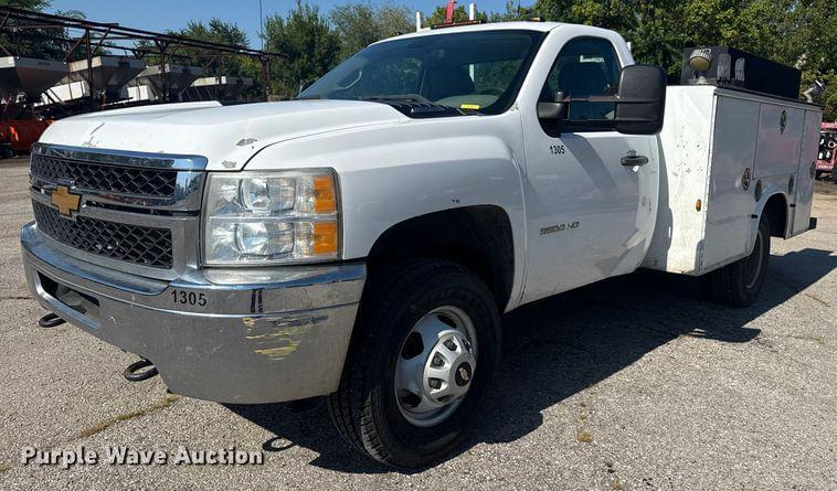 Image of Chevrolet 3500HD Primary image