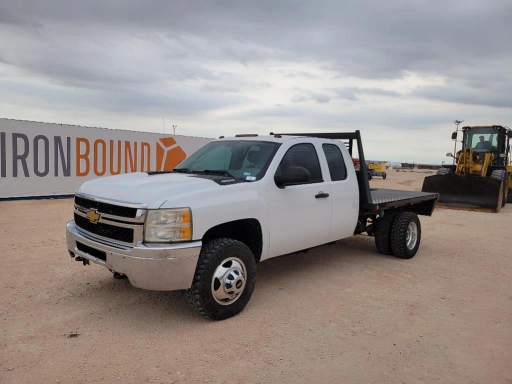 Image of Chevrolet Silverado Primary image
