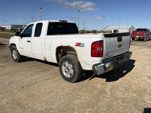 Image of Chevrolet 1500 equipment image 4