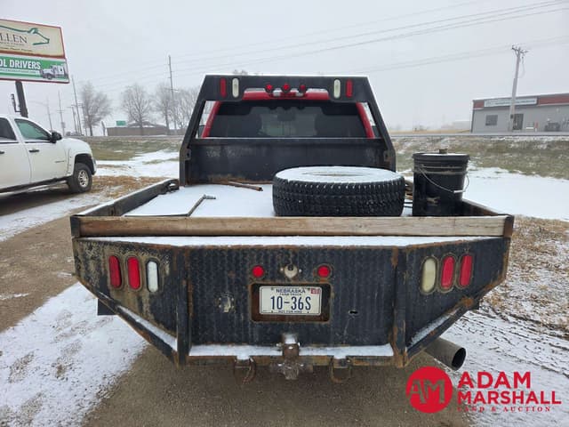 Image of Chevrolet 2500HD equipment image 4