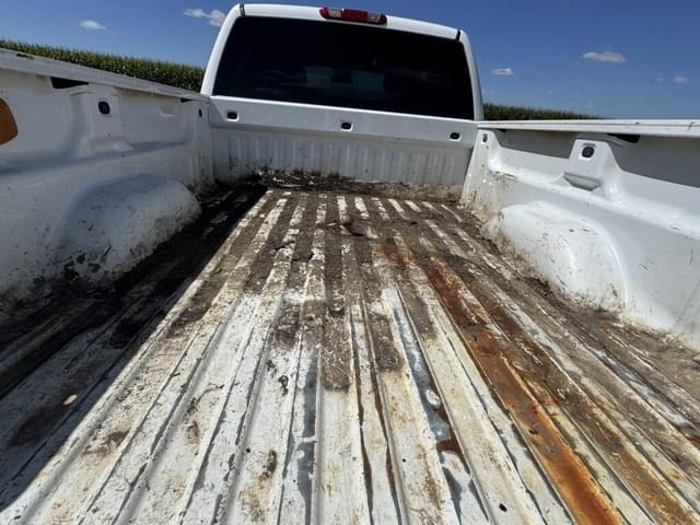 Image of Chevrolet 2500HD equipment image 1