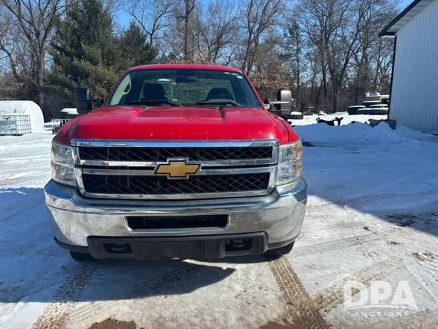 Image of Chevrolet 2500HD equipment image 2