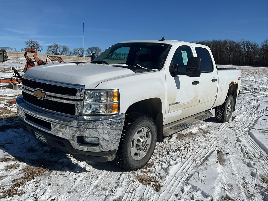 Image of Chevrolet 2500HD Primary image