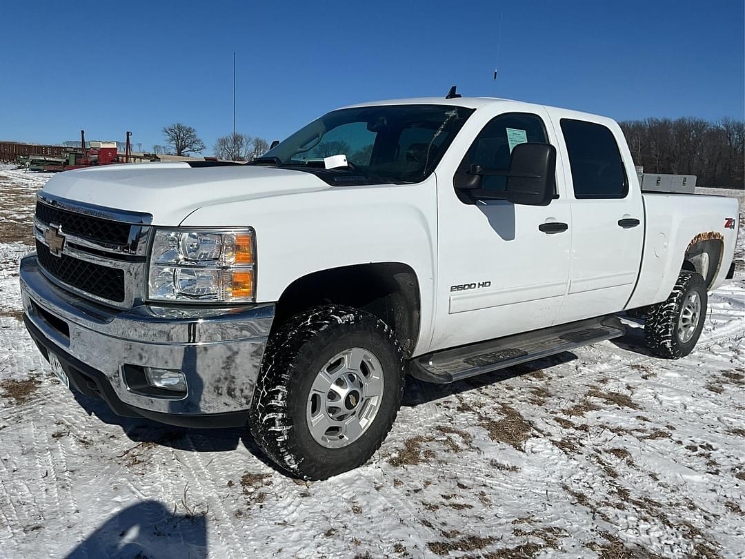 Image of Chevrolet 2500HD Primary image