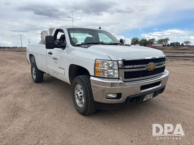 Image of Chevrolet 2500HD equipment image 4