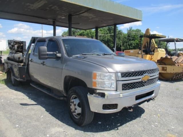 Image of Chevrolet 3500HD equipment image 2