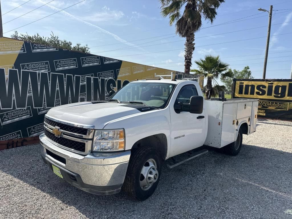 Image of Chevrolet 3500HD Primary image