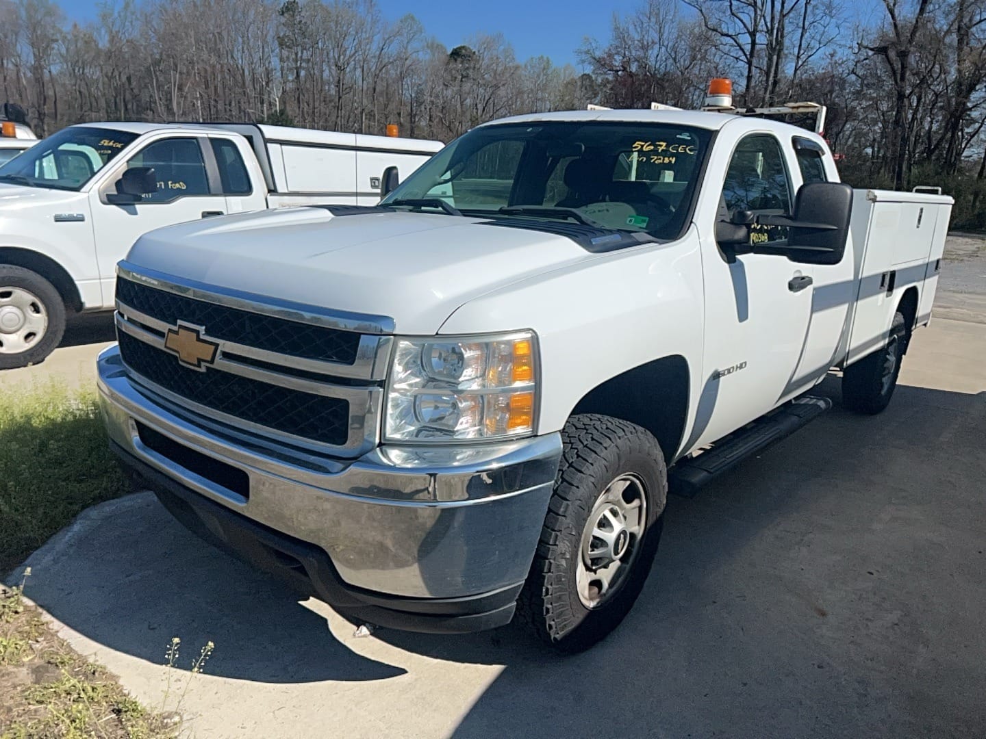 2013 Chevrolet 2500HD Equipment Image0