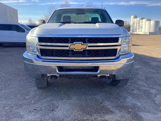 Image of Chevrolet 2500HD equipment image 1