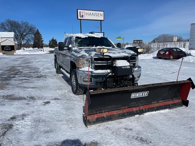 Image of Chevrolet Silverado equipment image 1