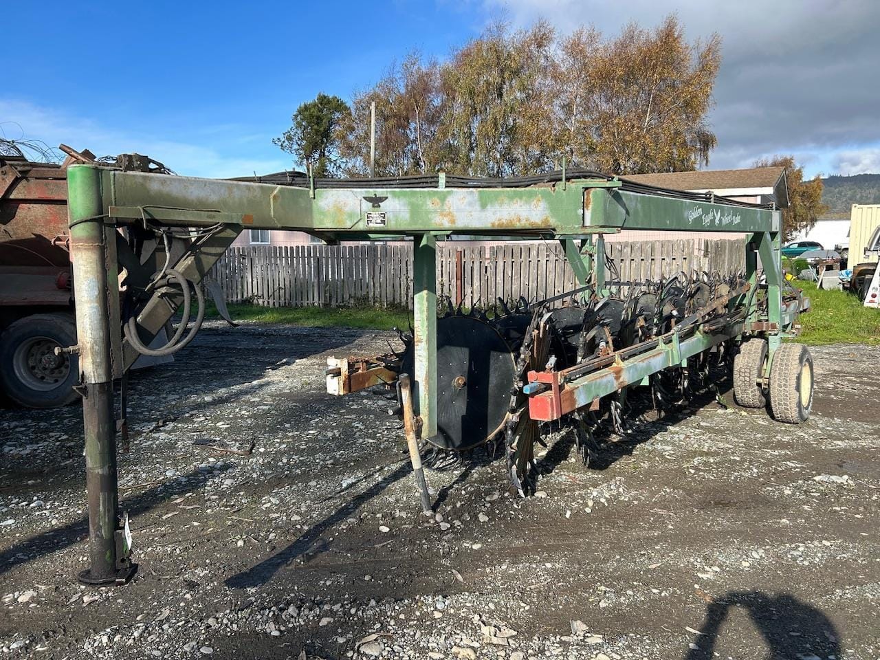 2013 Circle C Golden Eagle 1800 Equipment Image0