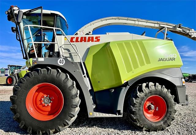 Image of CLAAS Jaguar 940 equipment image 3