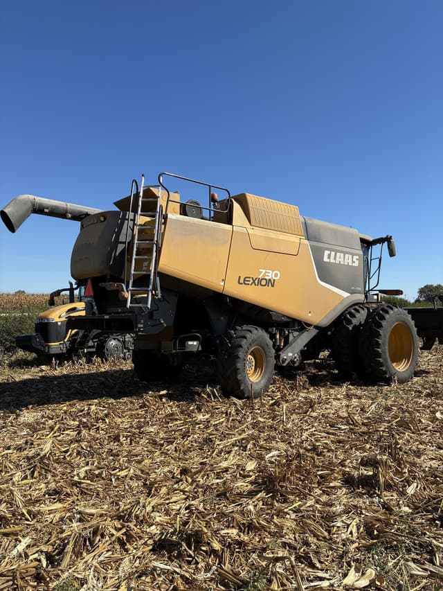 Image of CLAAS Lexion 730 equipment image 3