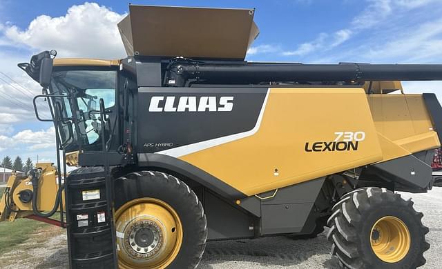 Image of CLAAS Lexion 730 equipment image 1